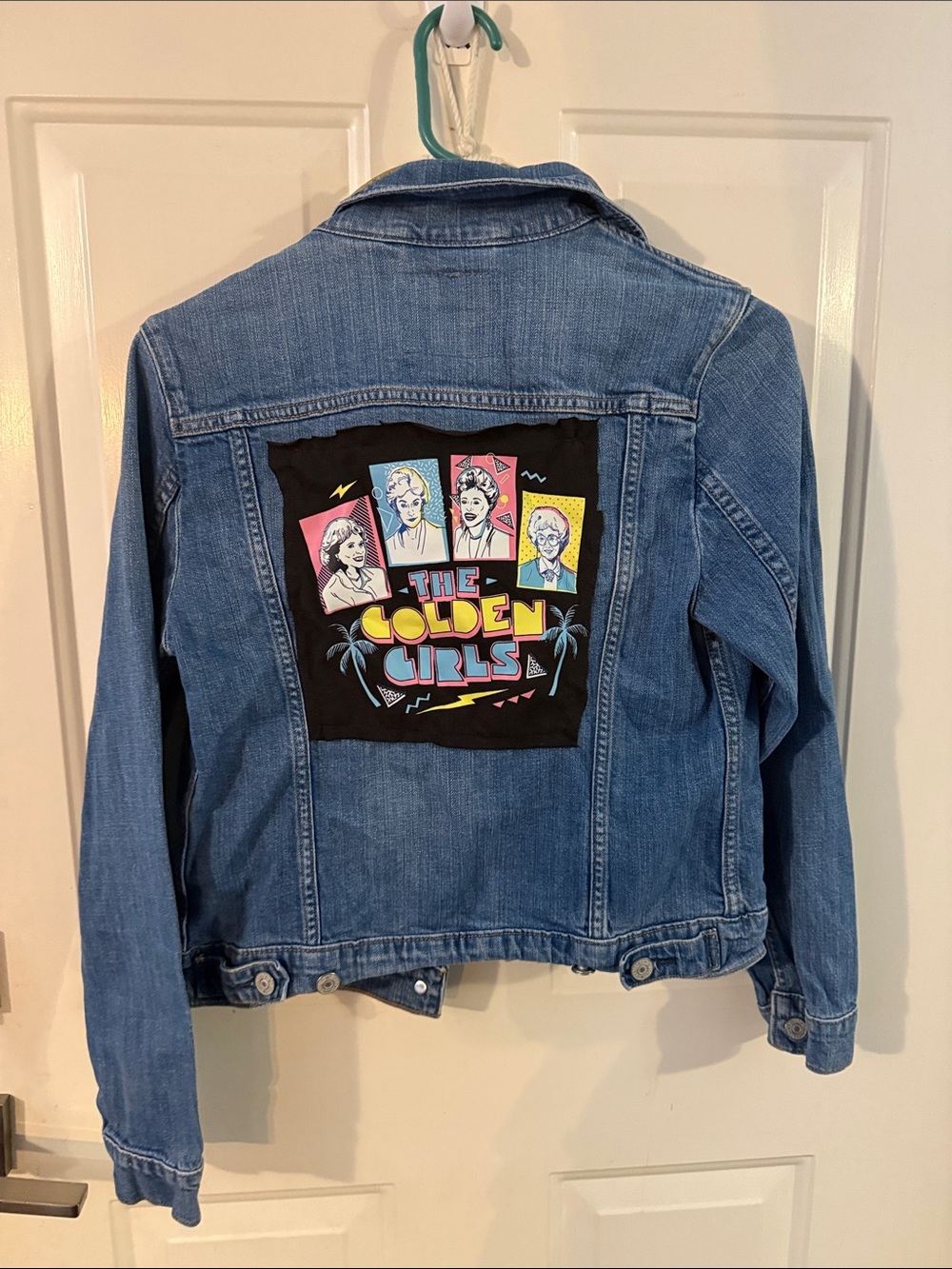 Signature by Levi Strauss Blue Denim Jacket with Retro Color Patch